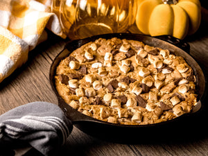 s'mores pumpkin spice cookie skillet